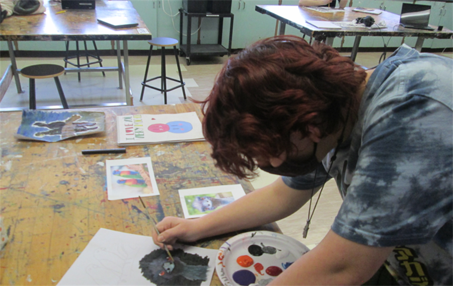 picture of a student painting